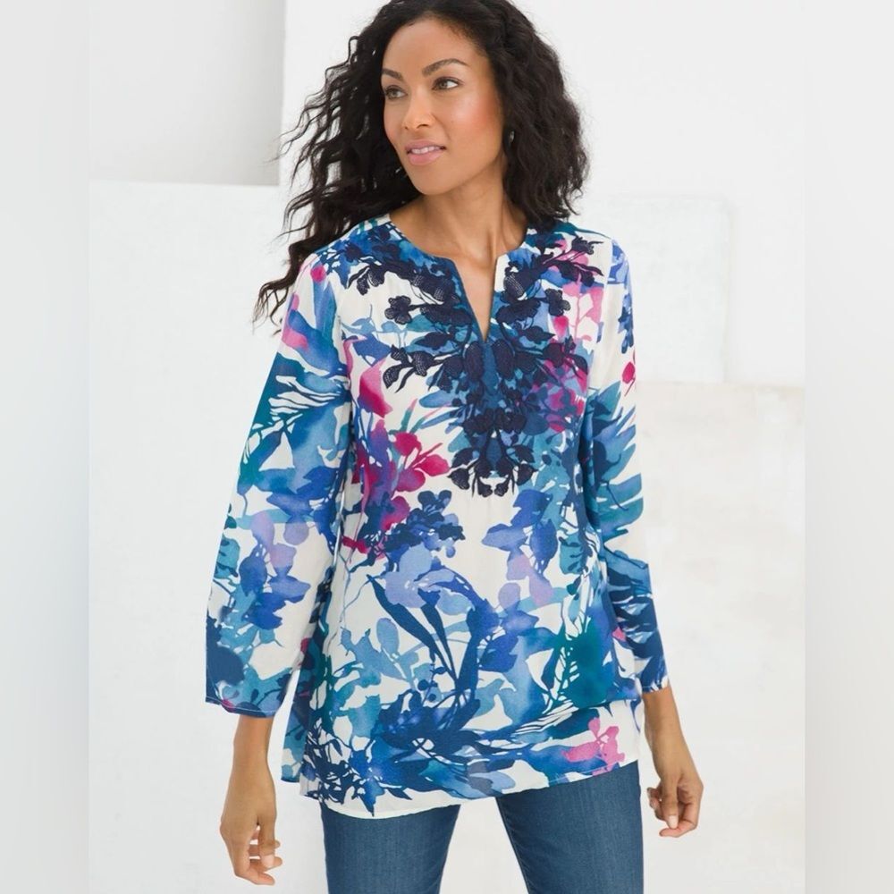 Chico's NWT Floral Split Neck Tunic Long Top Womens M Embroidered Boho Resort